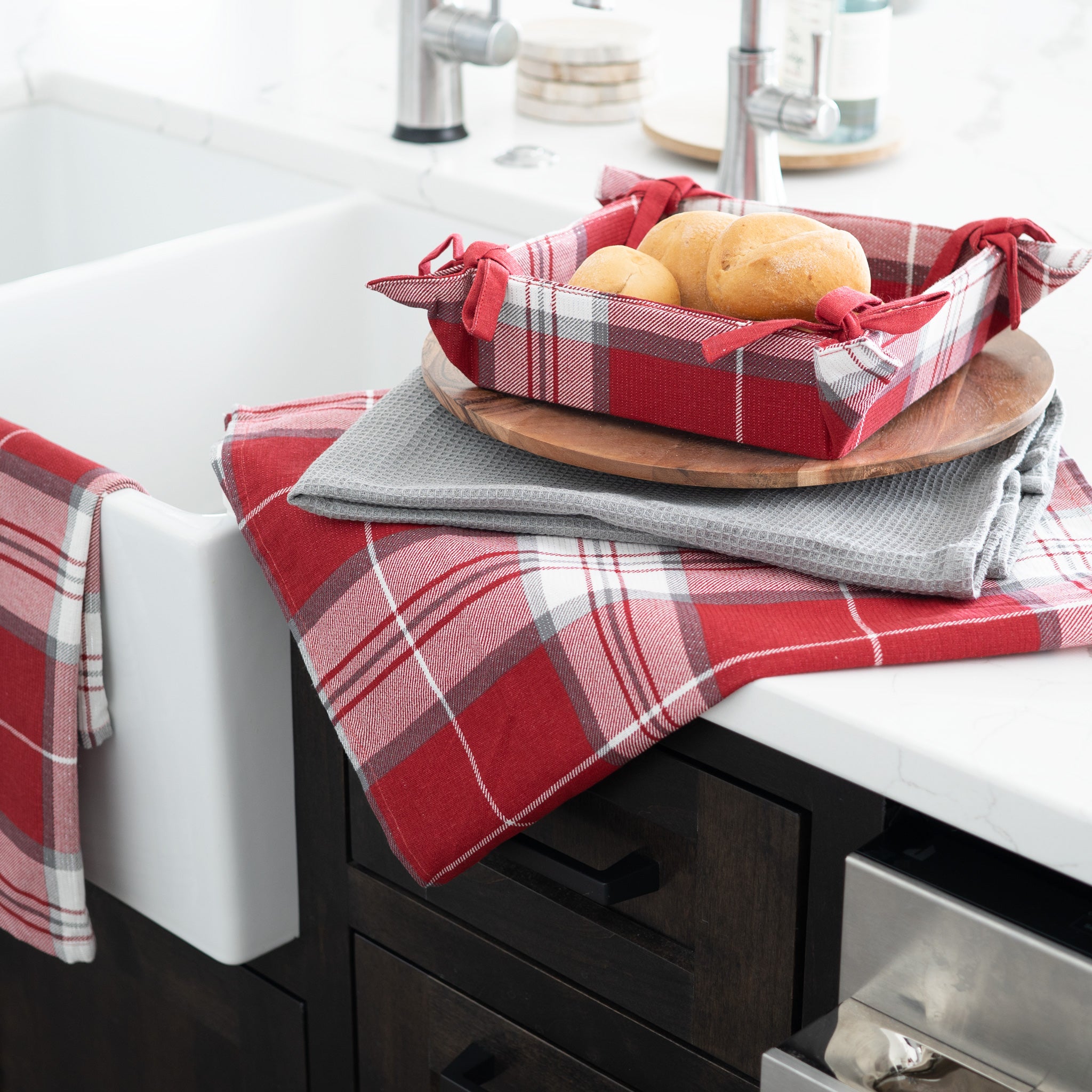 Autumn Plaid Kitchen Tea Towels, Set of 3 – To The Nines Manitowish Waters