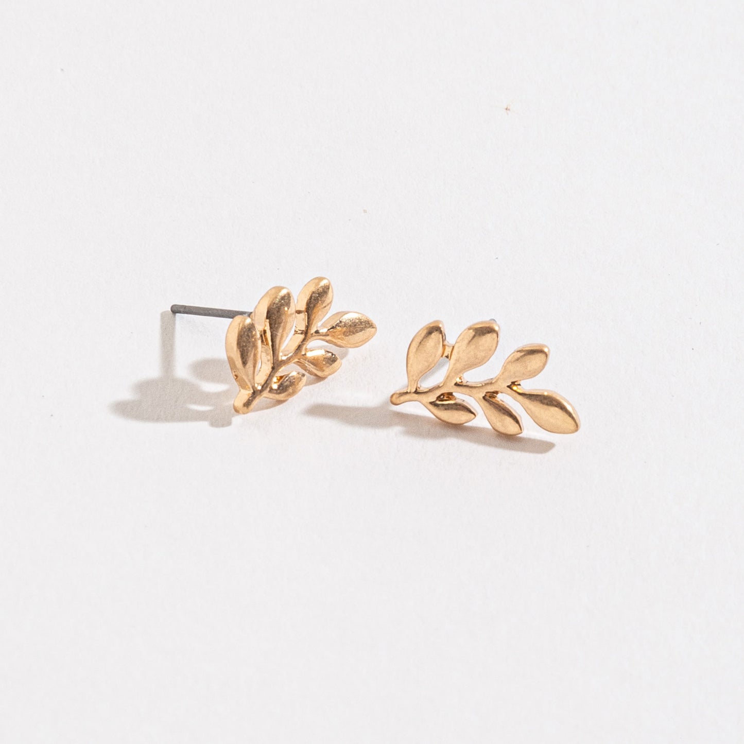 Leaf Stud Buds Earrings