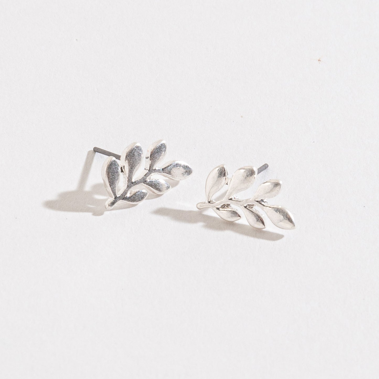 Leaf Silver Stud Buds Earrings