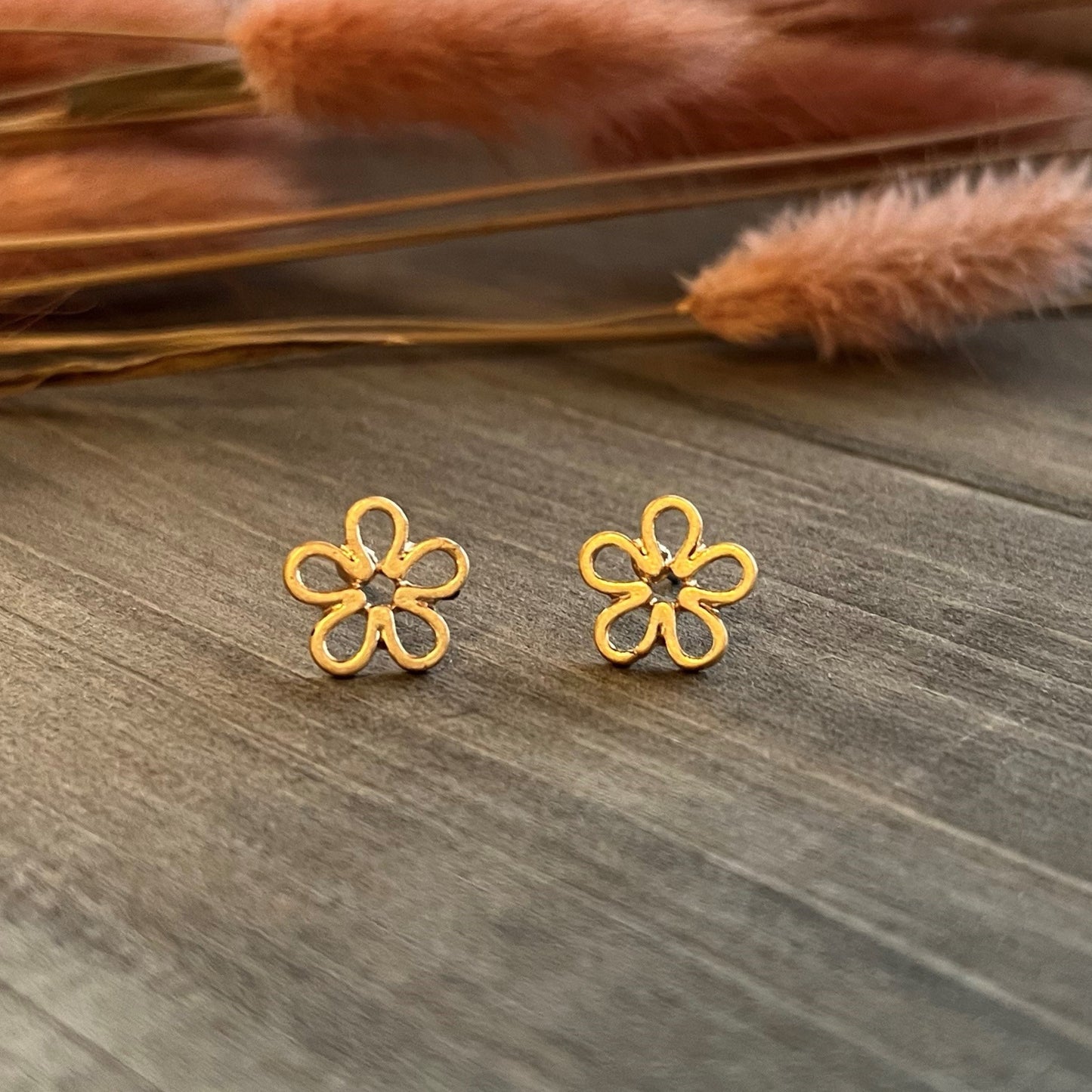 Flower Gold Stud Bud Earrings