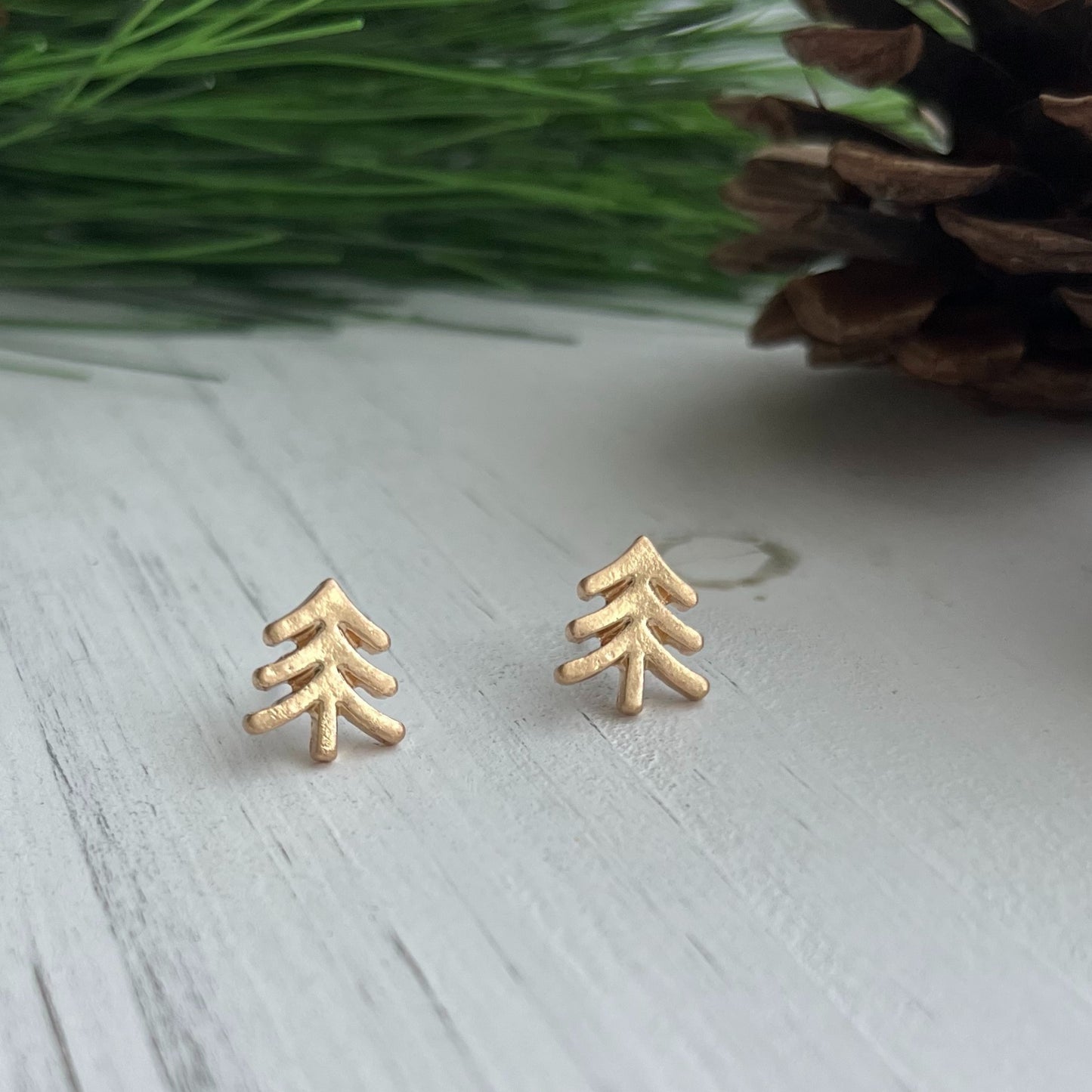 Tree Gold Stud Bud Earrings