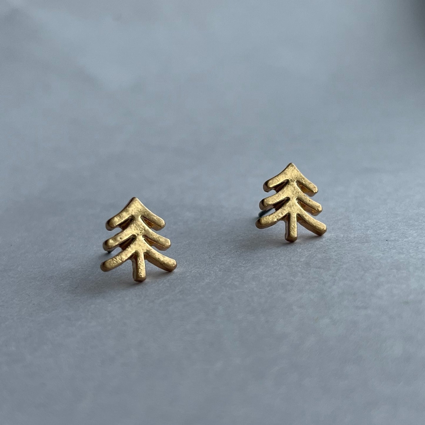 Tree Gold Stud Bud Earrings