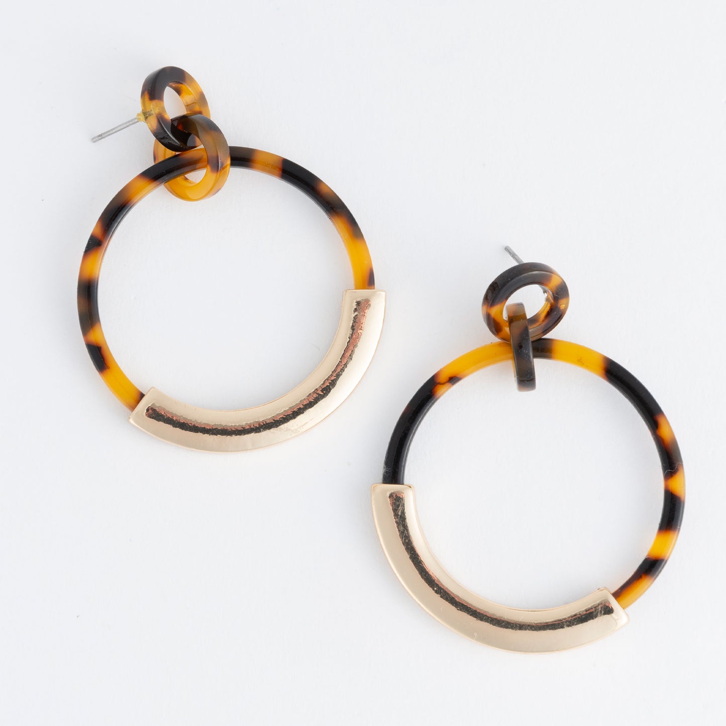 Sloane Tortoiseshell Post Bar Acrylic Hoop Earring