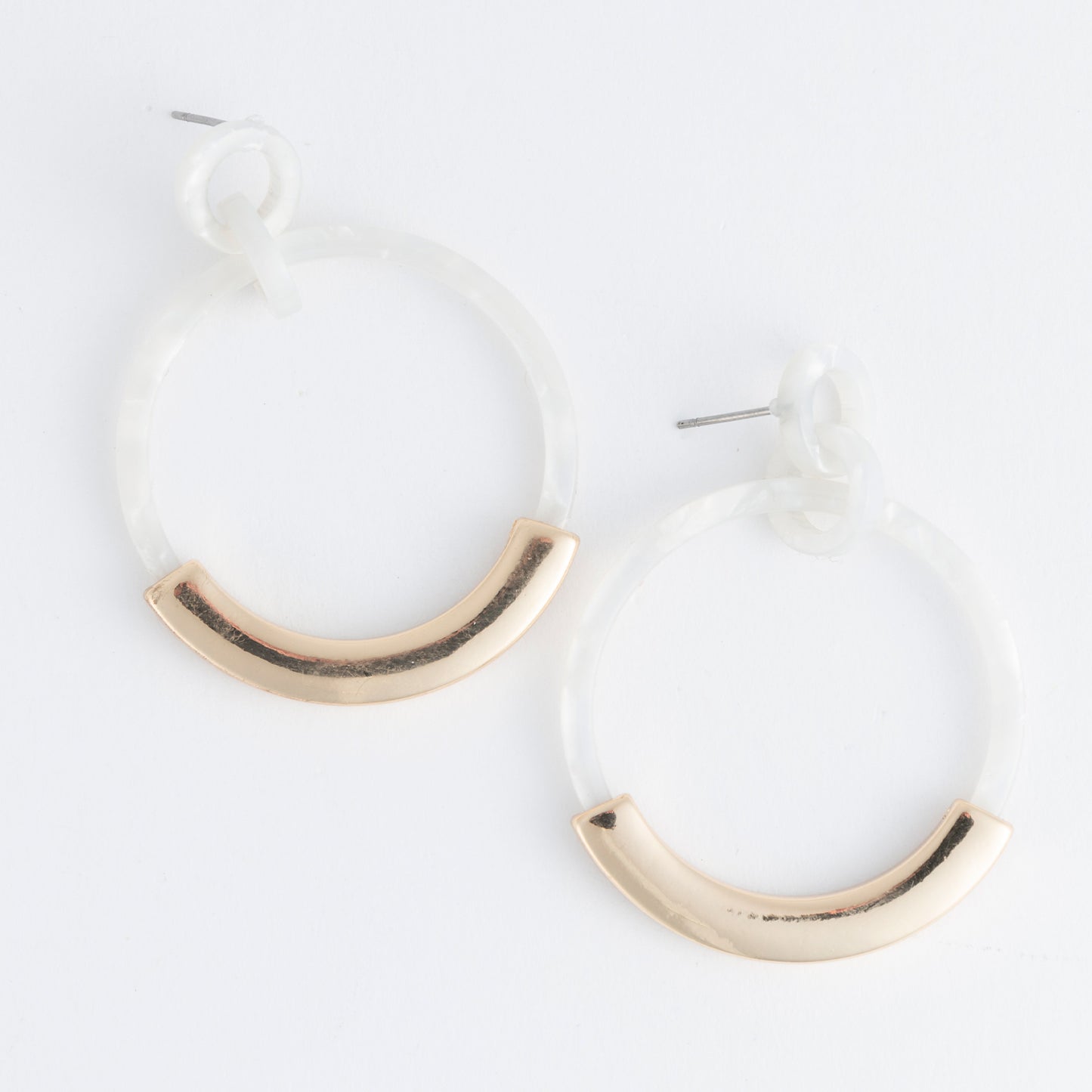 Sloane Tortoiseshell Post Bar Acrylic Hoop Earring