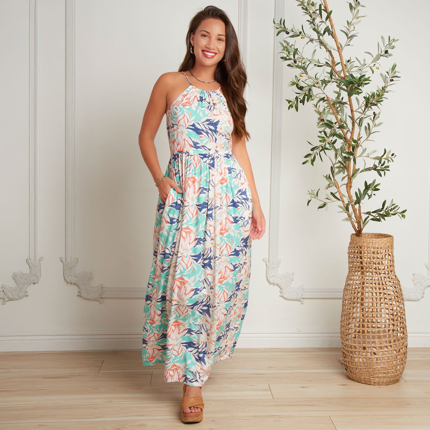 Kinsley Adjustable Stap Halter Maxi Dress with Pockets